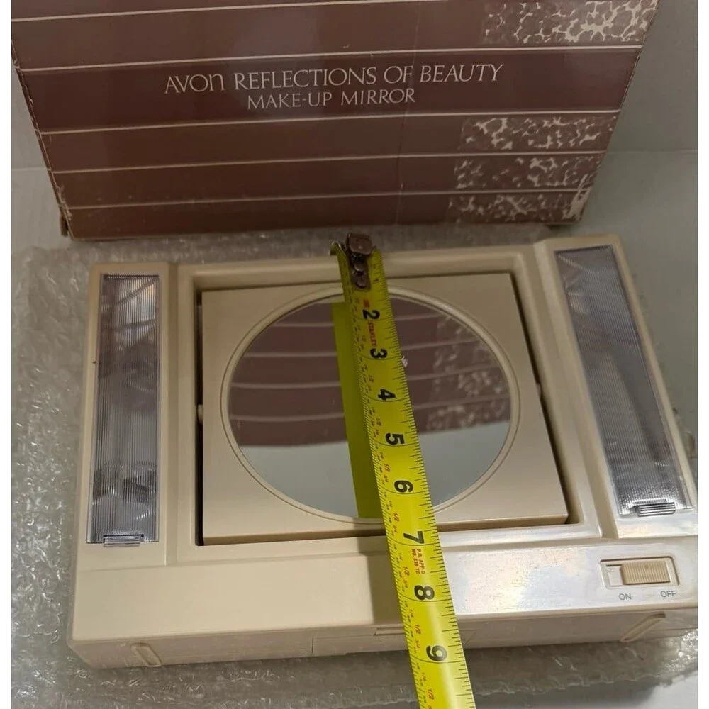 Avon Reflections of Beauty Vintage 2 Sided Magnifying Make-Up Mirror NEW Lights